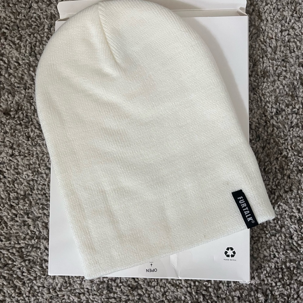 Furtalk Toddler White Beanie
